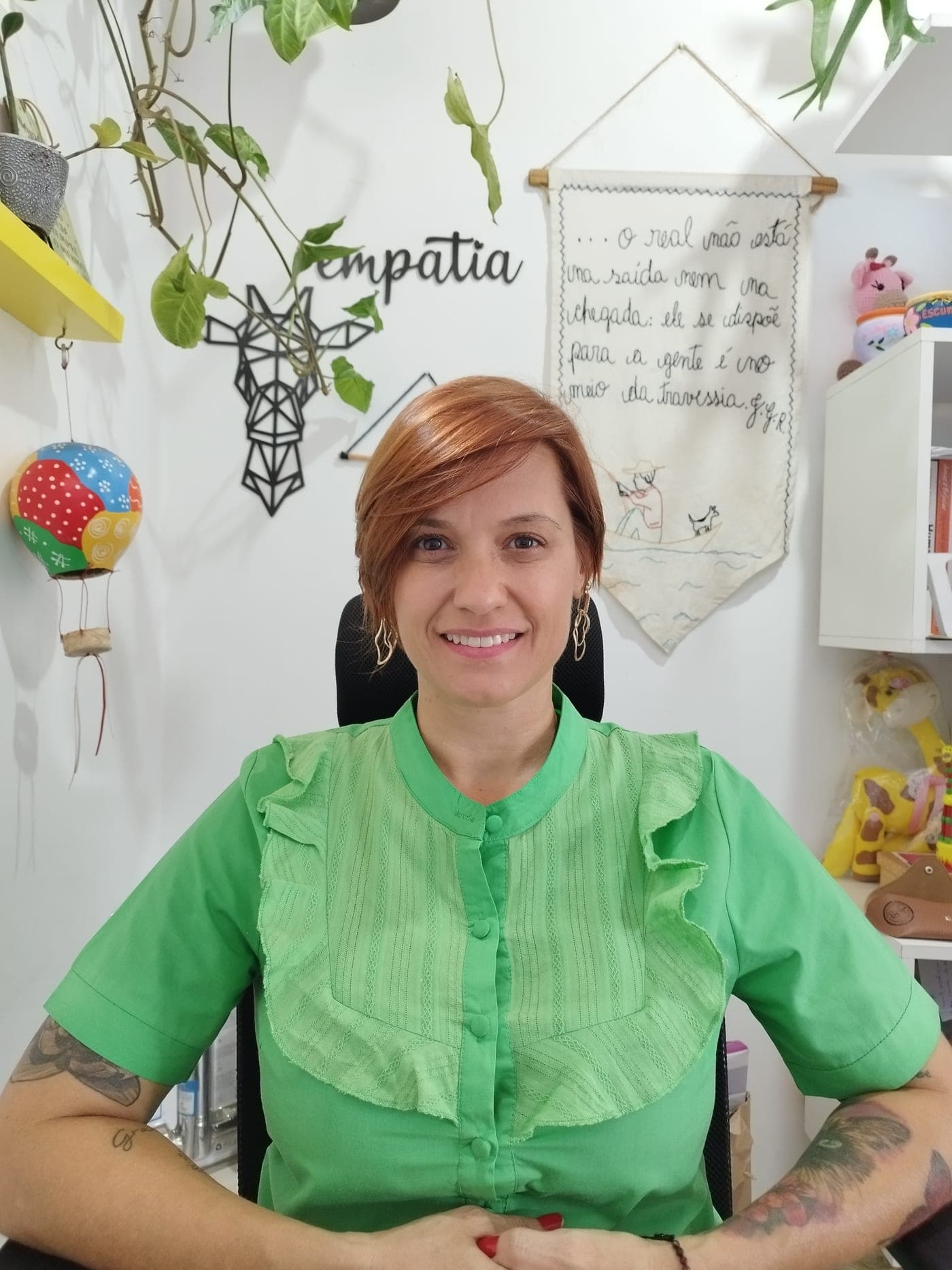 Bruna Perillo em seu consultório